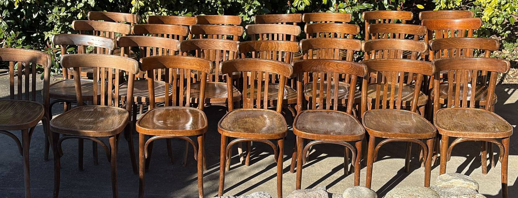 Lot de 25 chaises bistrot