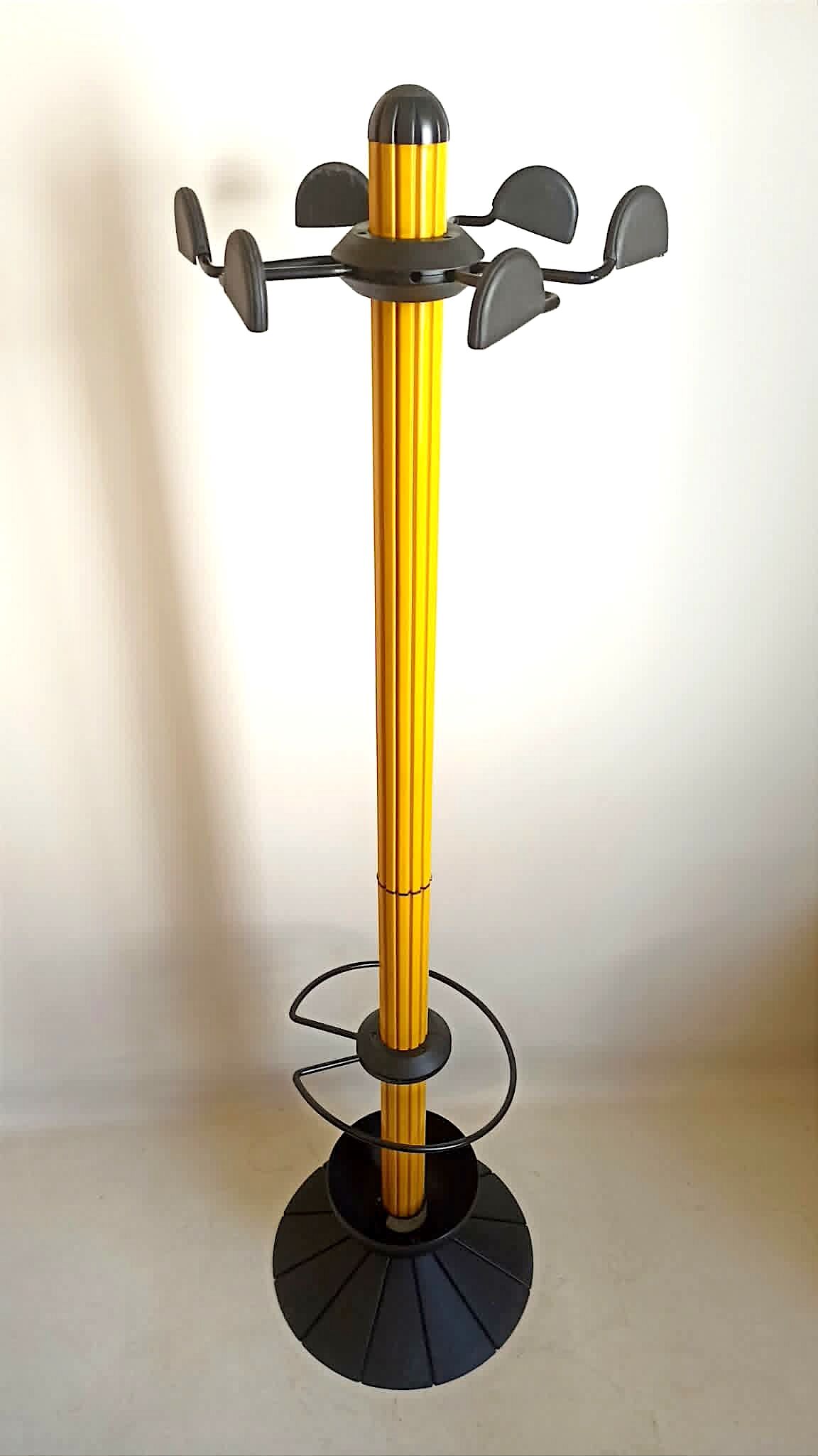 Porte manteaux Seccose Années 80 Hauteur 176,5 cm