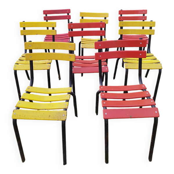 Chaises métalliques bistrot vintage