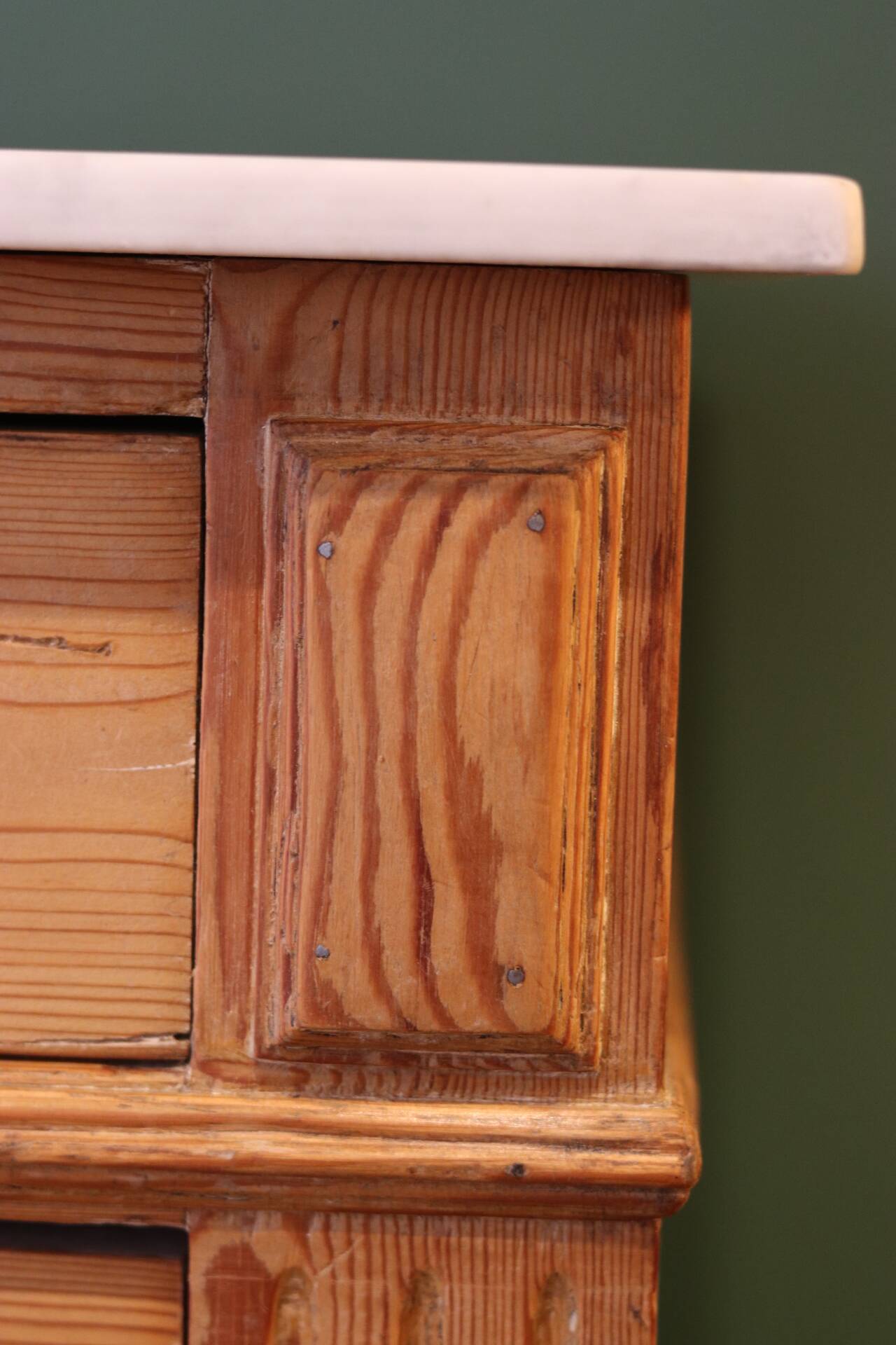 Antique chest of drawers in pitch pine, circa 1900