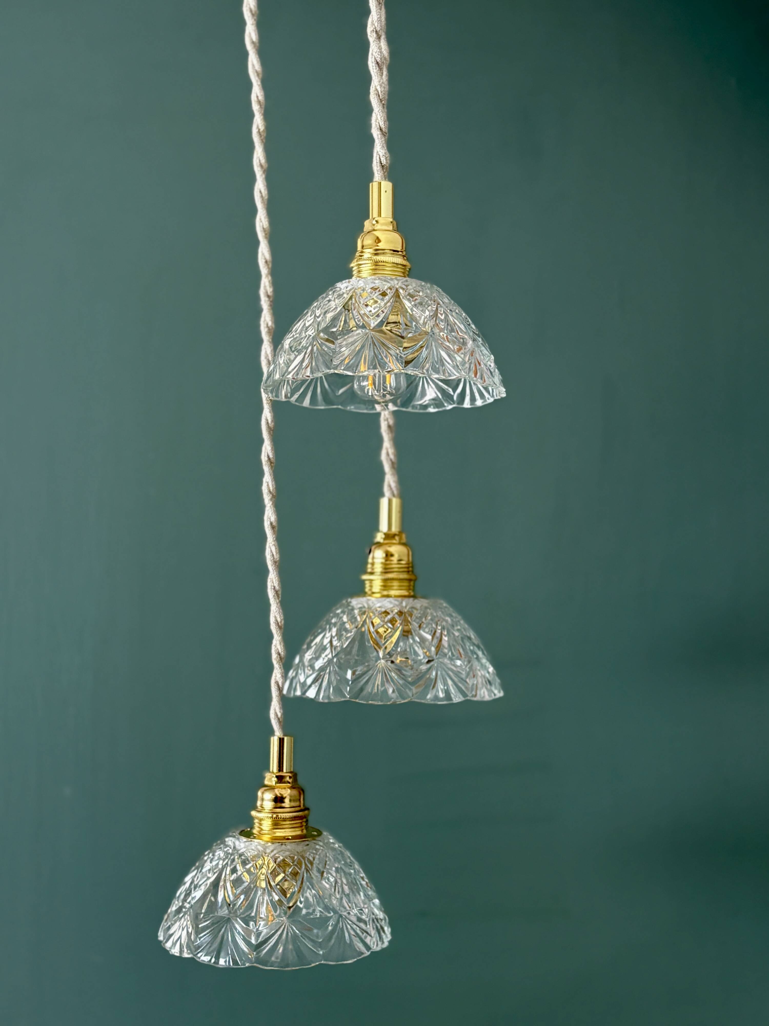 Vintage triple suspension lampshade in cut glass - tableware collection
