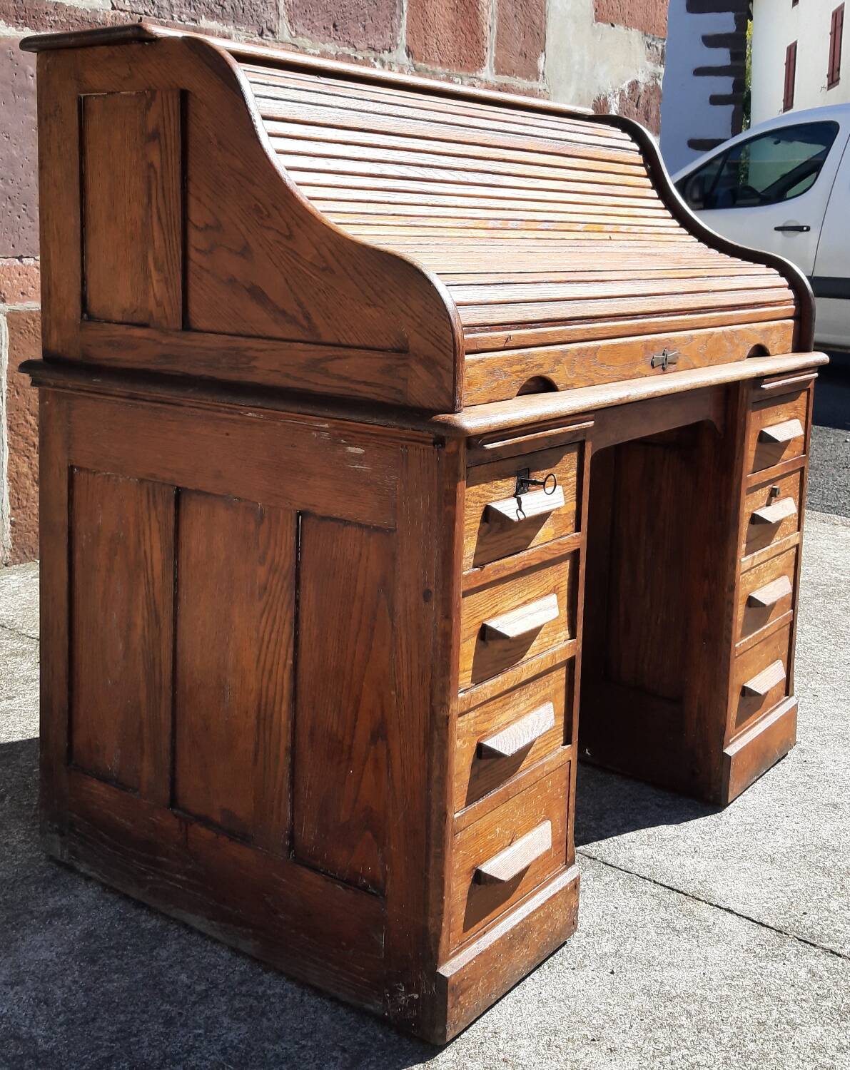 American "Roll Top" desk in oak.