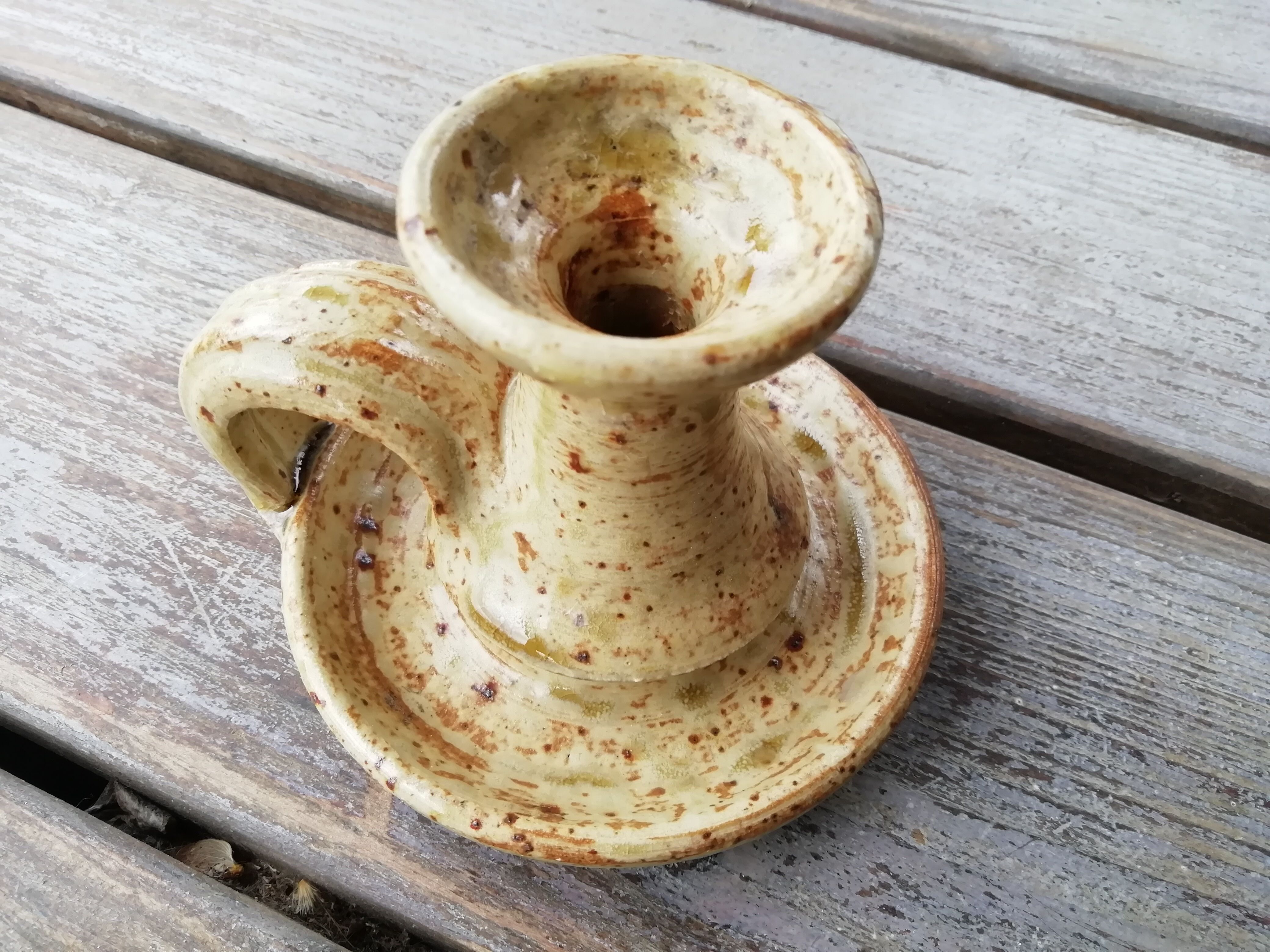 Bougeoir en grès moucheté