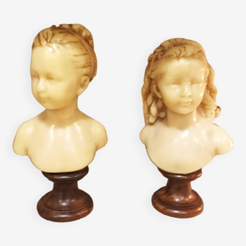 Set of 2 wax busts