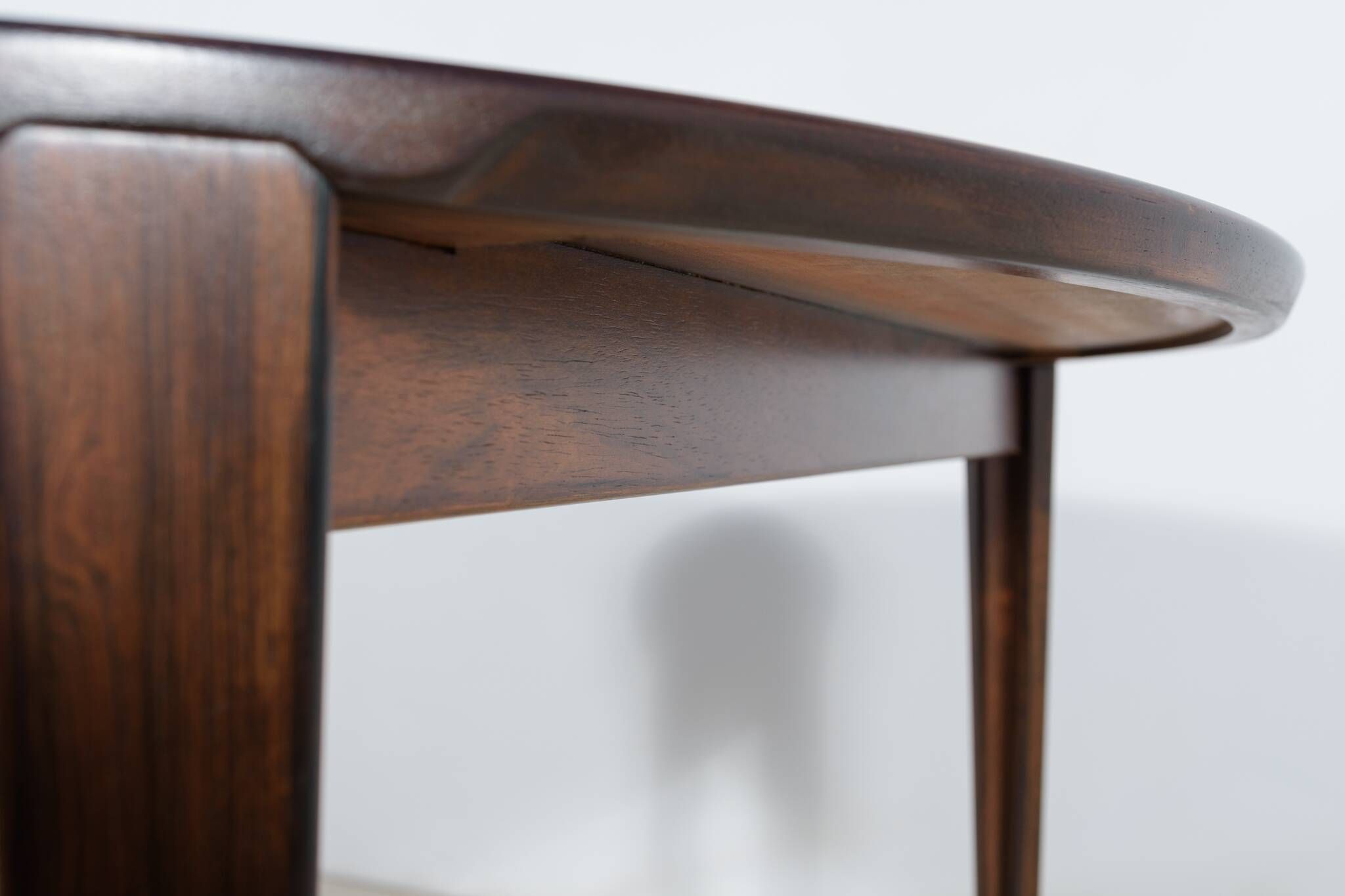 Mid-Century Round Rosewood Dining Table by Henry Rosengren Hansen for Brande Mobel Industry, 1960s