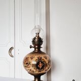 Electrified oil lamp in bronze and hand-painted Gien earthenware