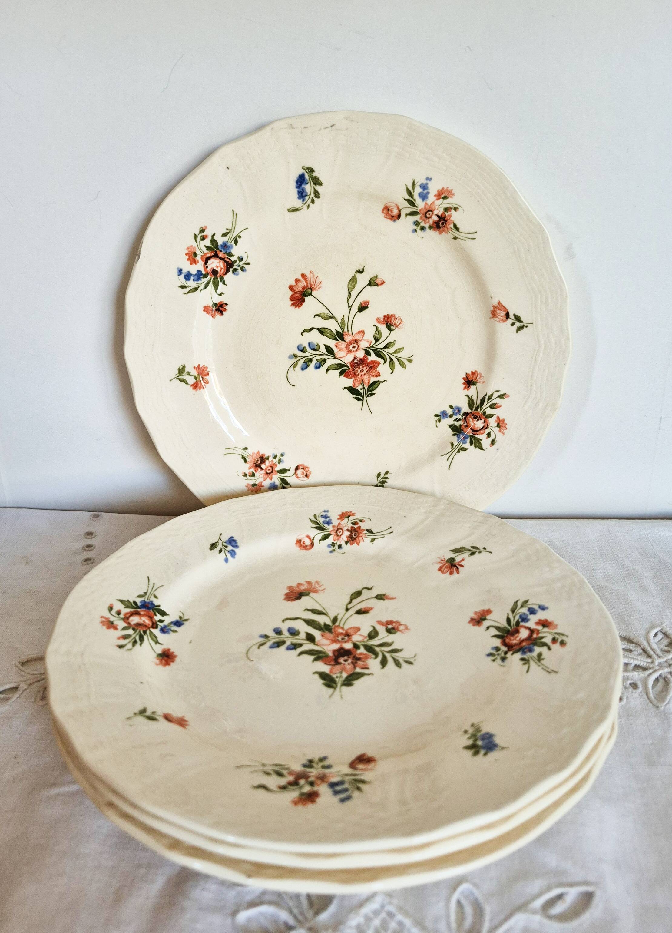 4 coupelles ou assiettes à pain  en faïence , Villeroy et Boch