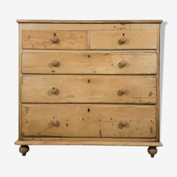 English chest of drawers pine