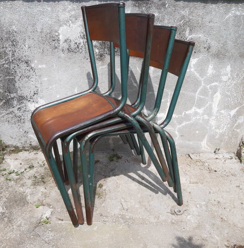 Set of 4 school chairs
