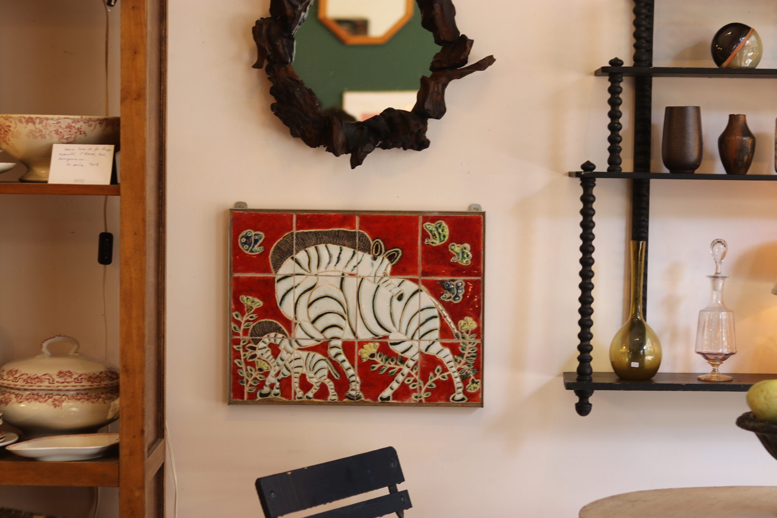Wall panel "The Zebras" in ceramic signed by Jeanine Weymeers, circa 1970.