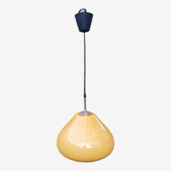 Suspension opaline vintage couleur moutarde