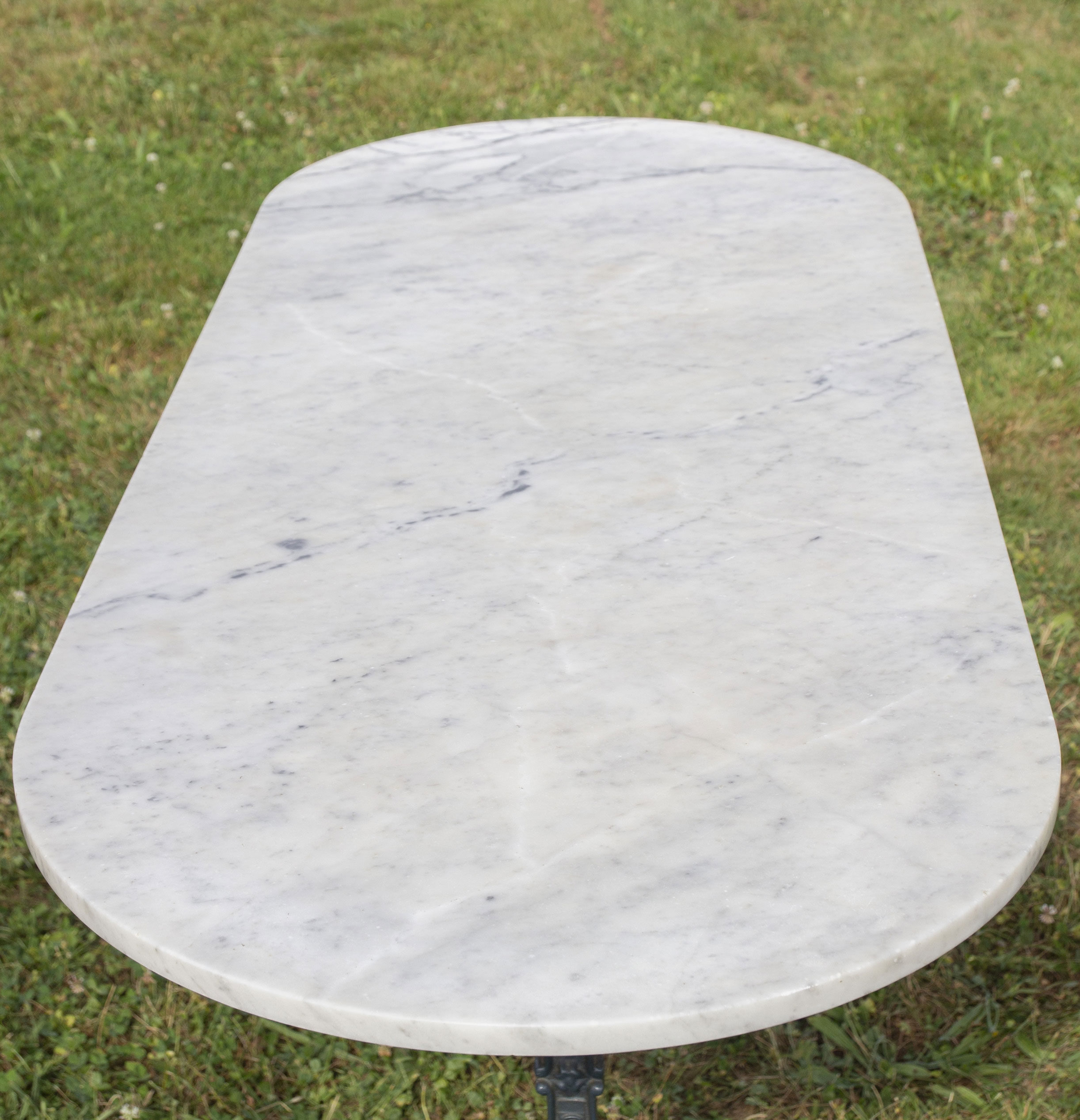 Marble bistro table and cast iron Godin
