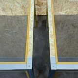 Tables basses en chrome & laiton