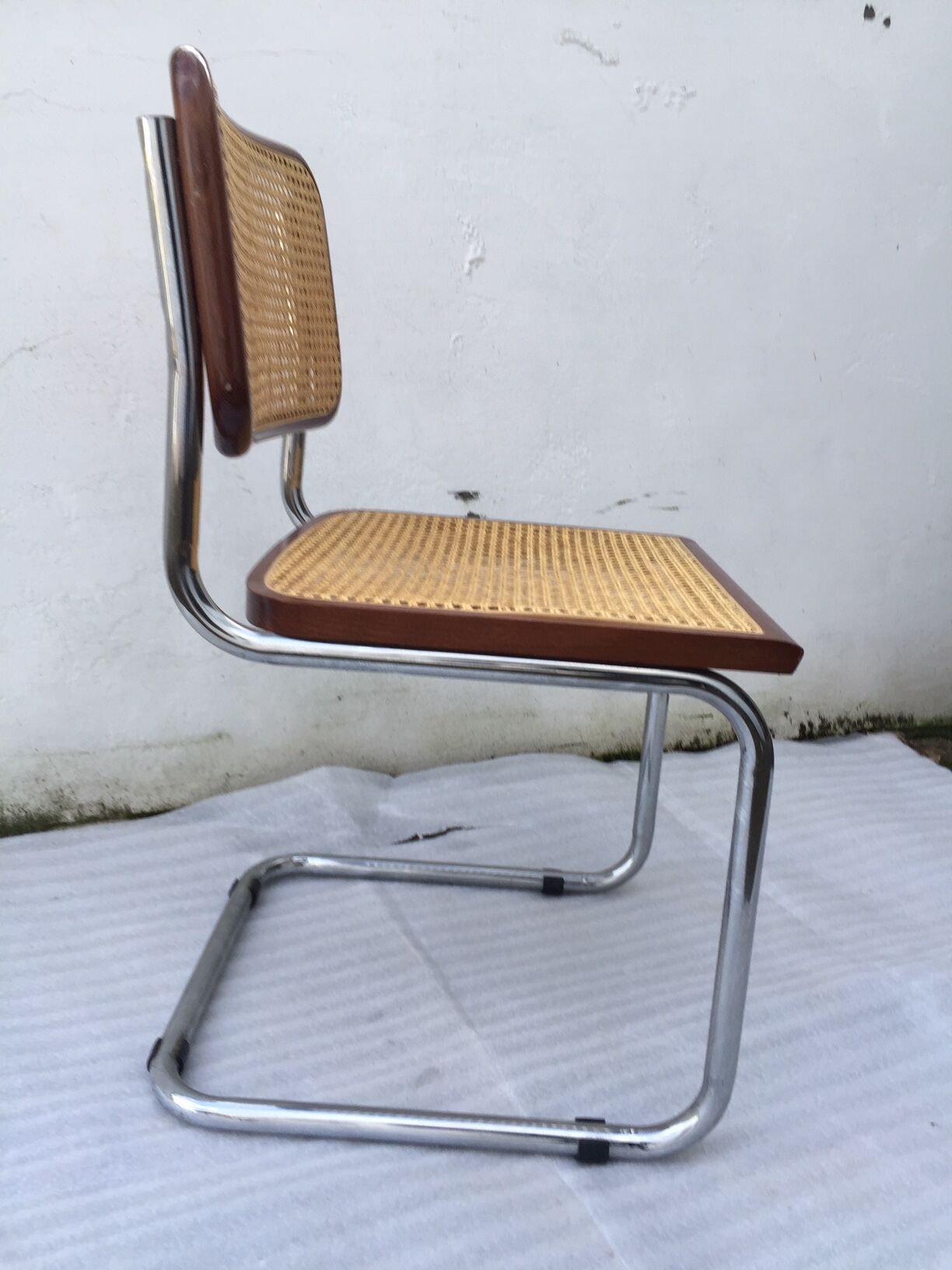 Marcel Breuer B32 chair