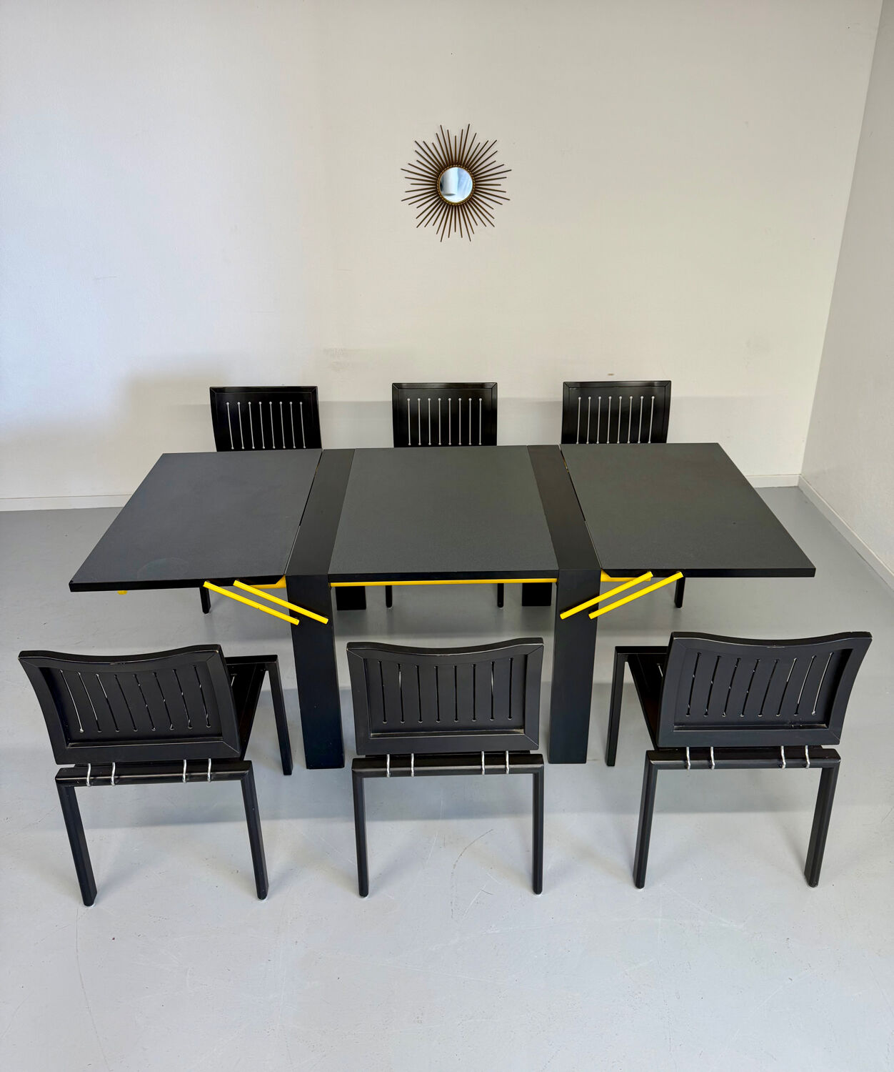 Table à manger extensible postmoderne design italien Lorenzo et Stefani, 1980