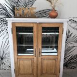 Display cabinet