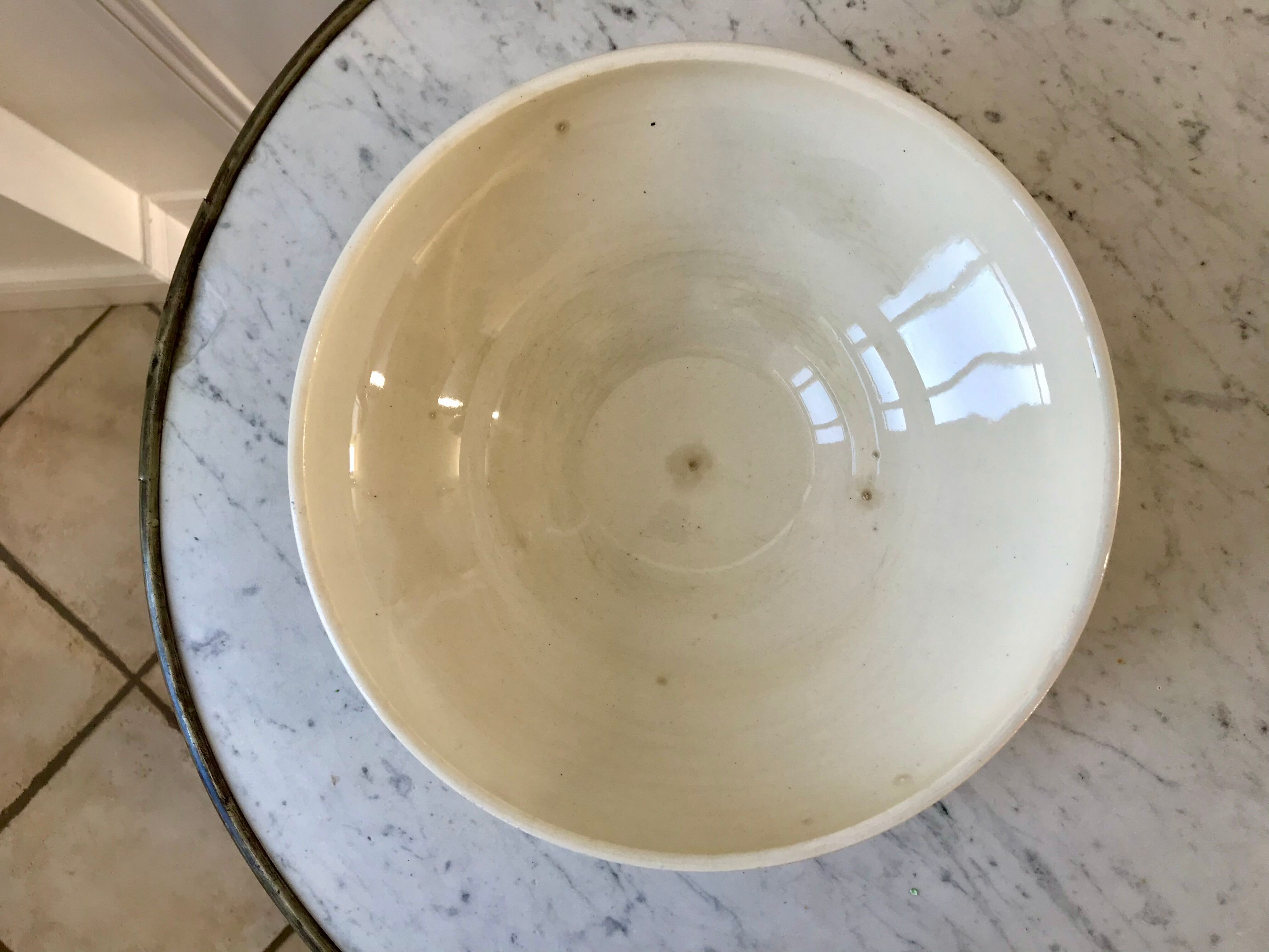 salad bowl Terre de Fer Longchamp model "Simone" late nineteenth