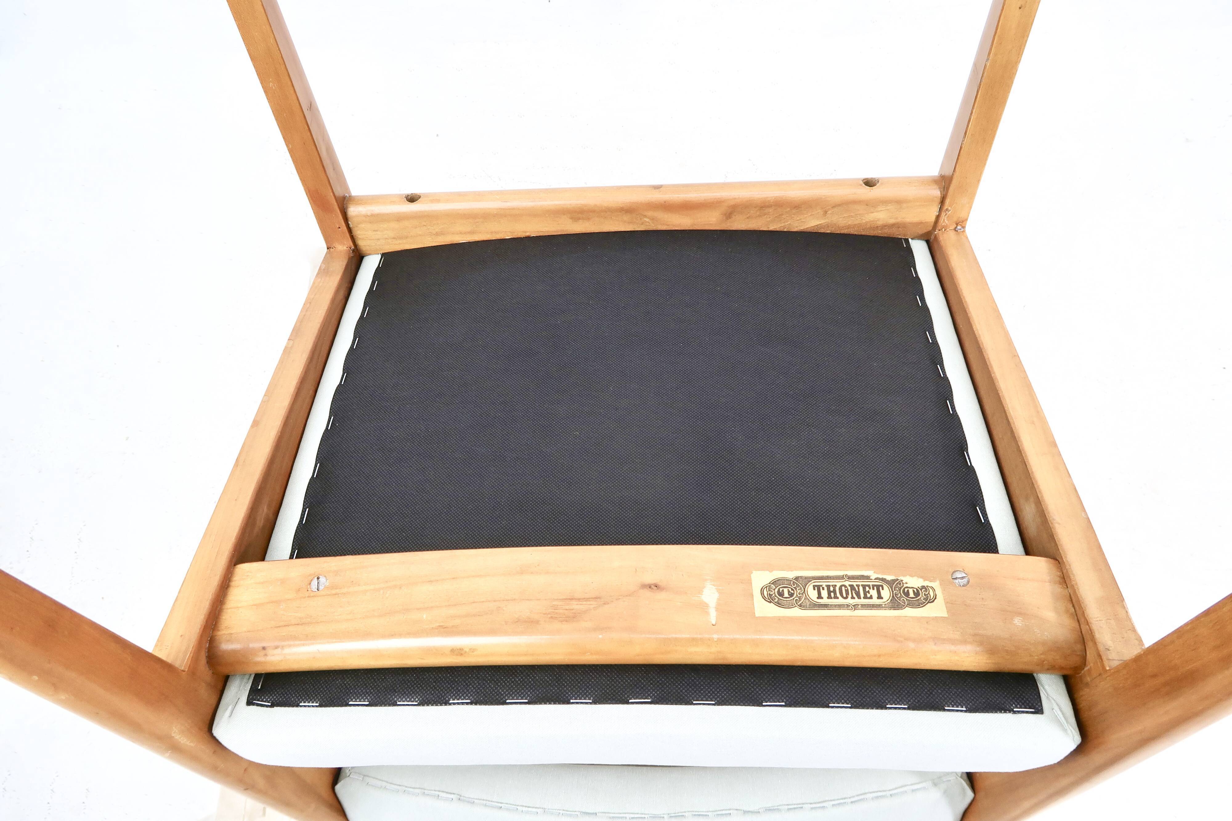 Set of five Dining Chairs by Thonet, 1960s