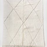 Moroccan Berber carpet blessed ouarain ecru with black diamonds engraved 305x215cm