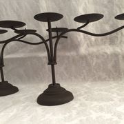 Paire de pique cierge porte bougies chandeliers candélabres bougeoirs fonte