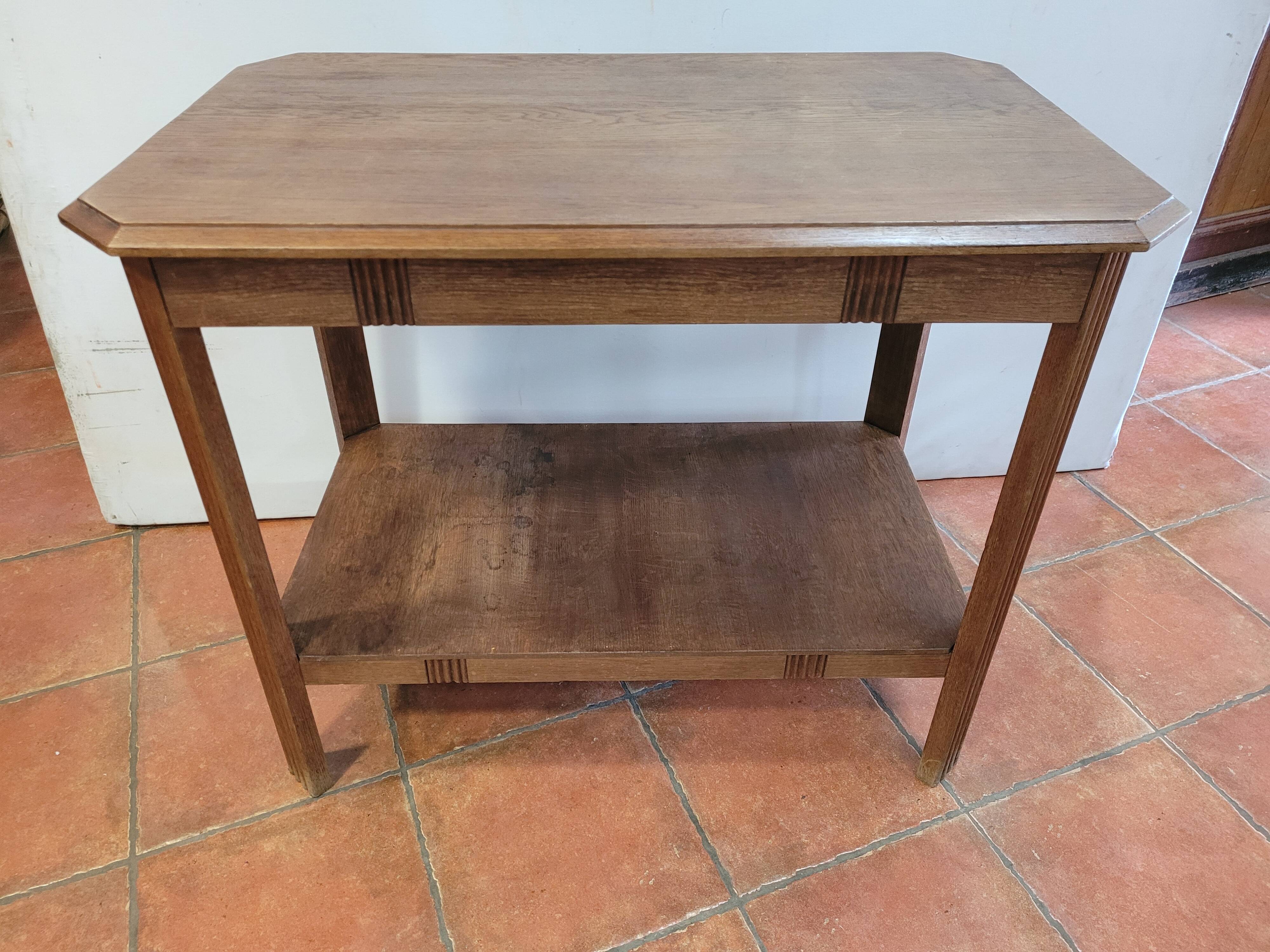 Table d'appoint en chêne