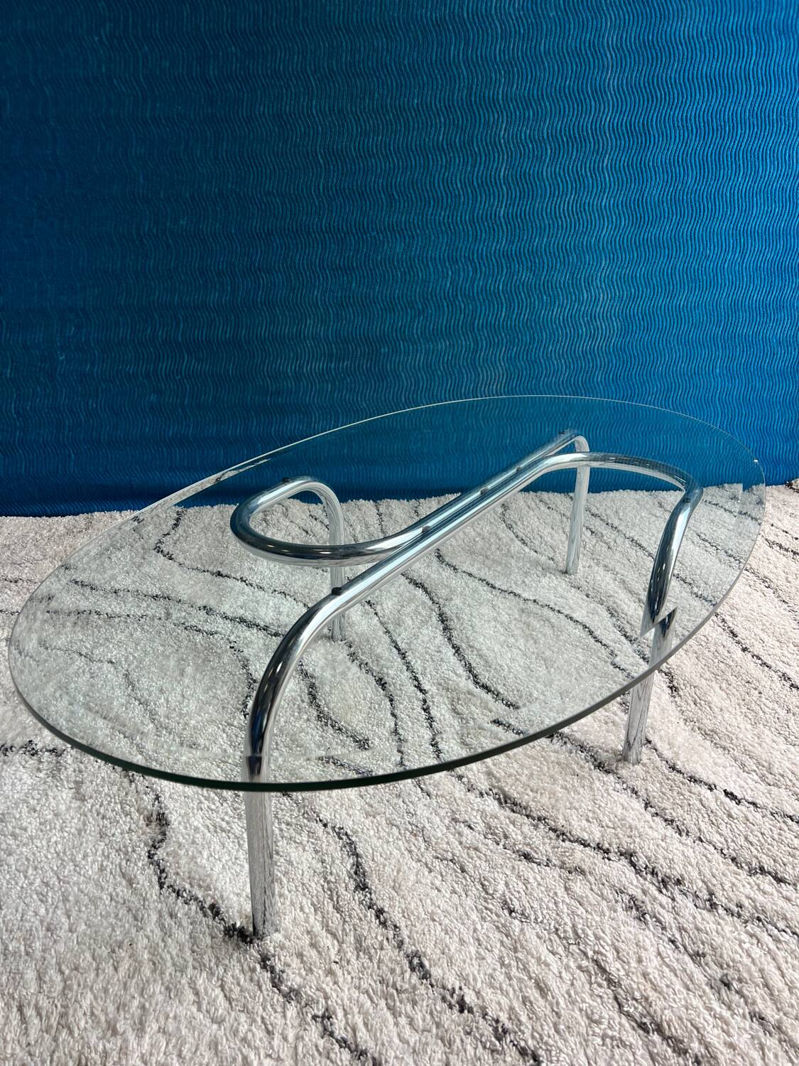 Oval coffee table 1970 beveled glass