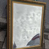 Beveled mirror