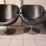 Shell armchair