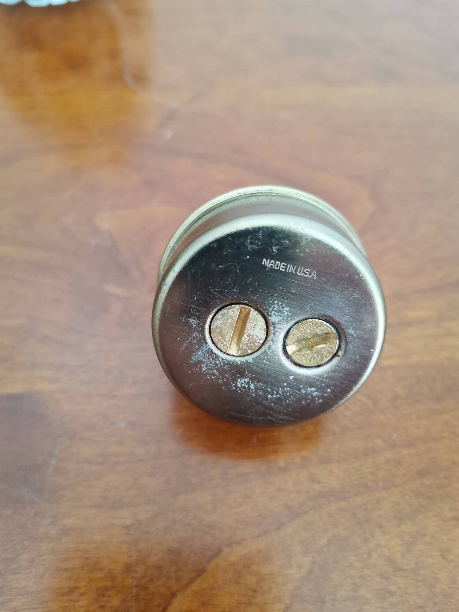 Briquet de table