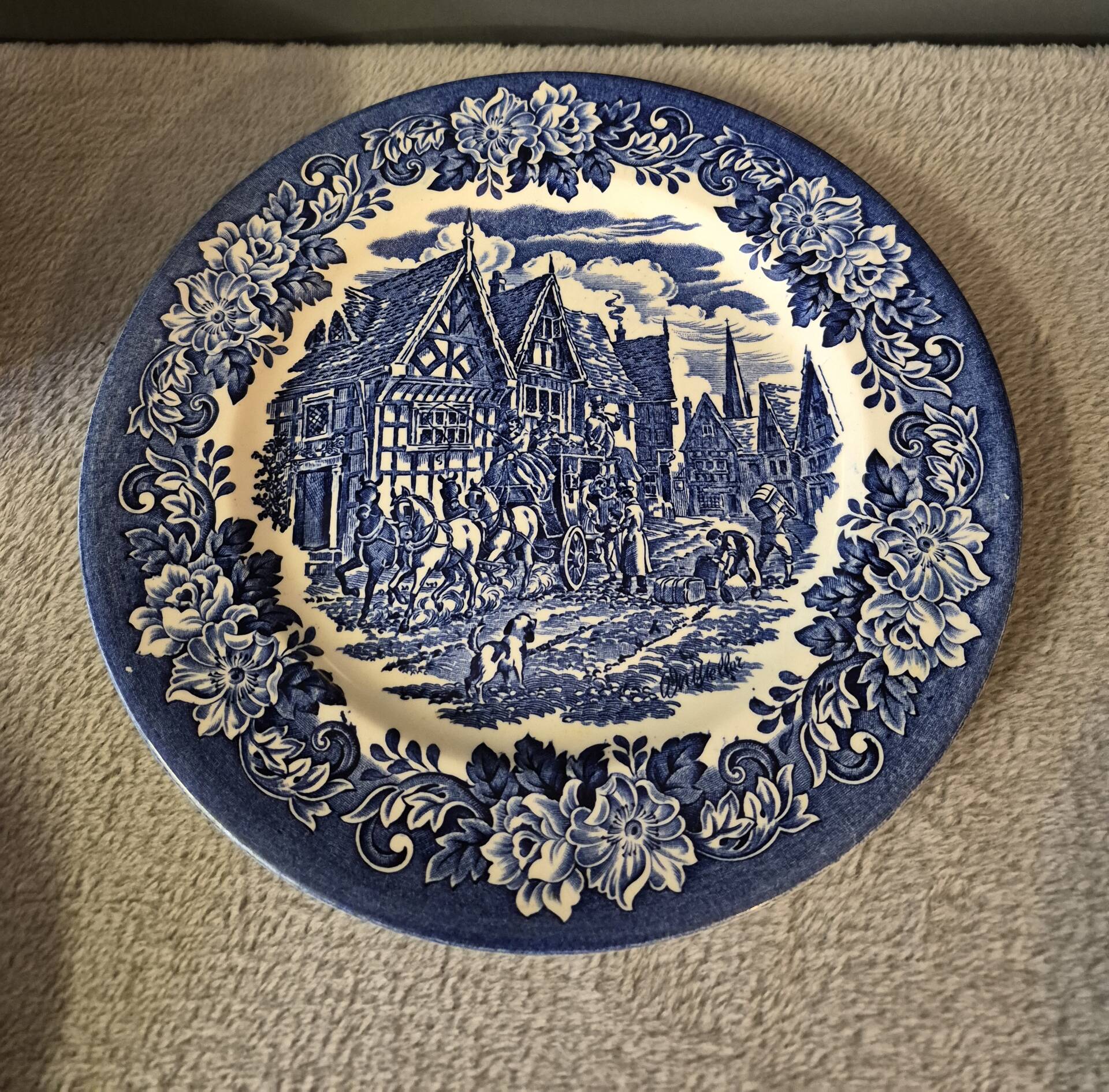 Pierre de Fer EIT ENGLAND Vintage Dinnerware Service 70s/80s