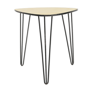 Table d’appoint jaune