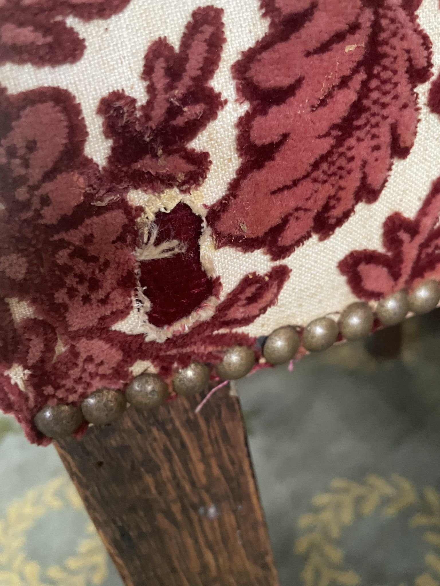 Suite of 6 Renaissance style chairs - High Period