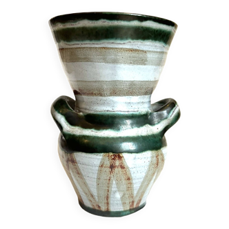 Robert Picault, Eared vase circa 1960. Vallauris