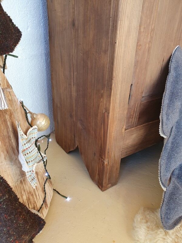 Small Parisian cabinet raw wood