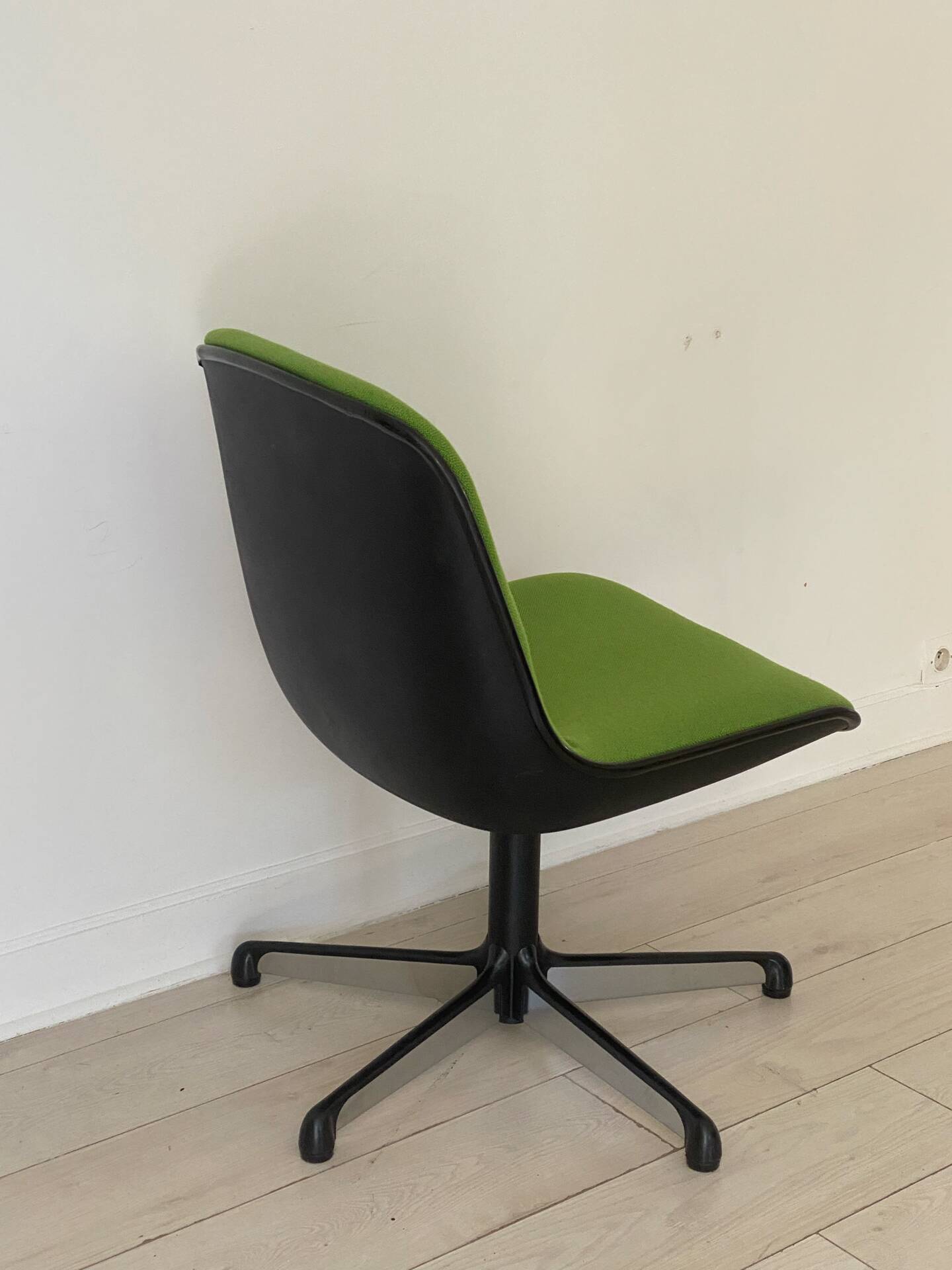 Pollock office chair