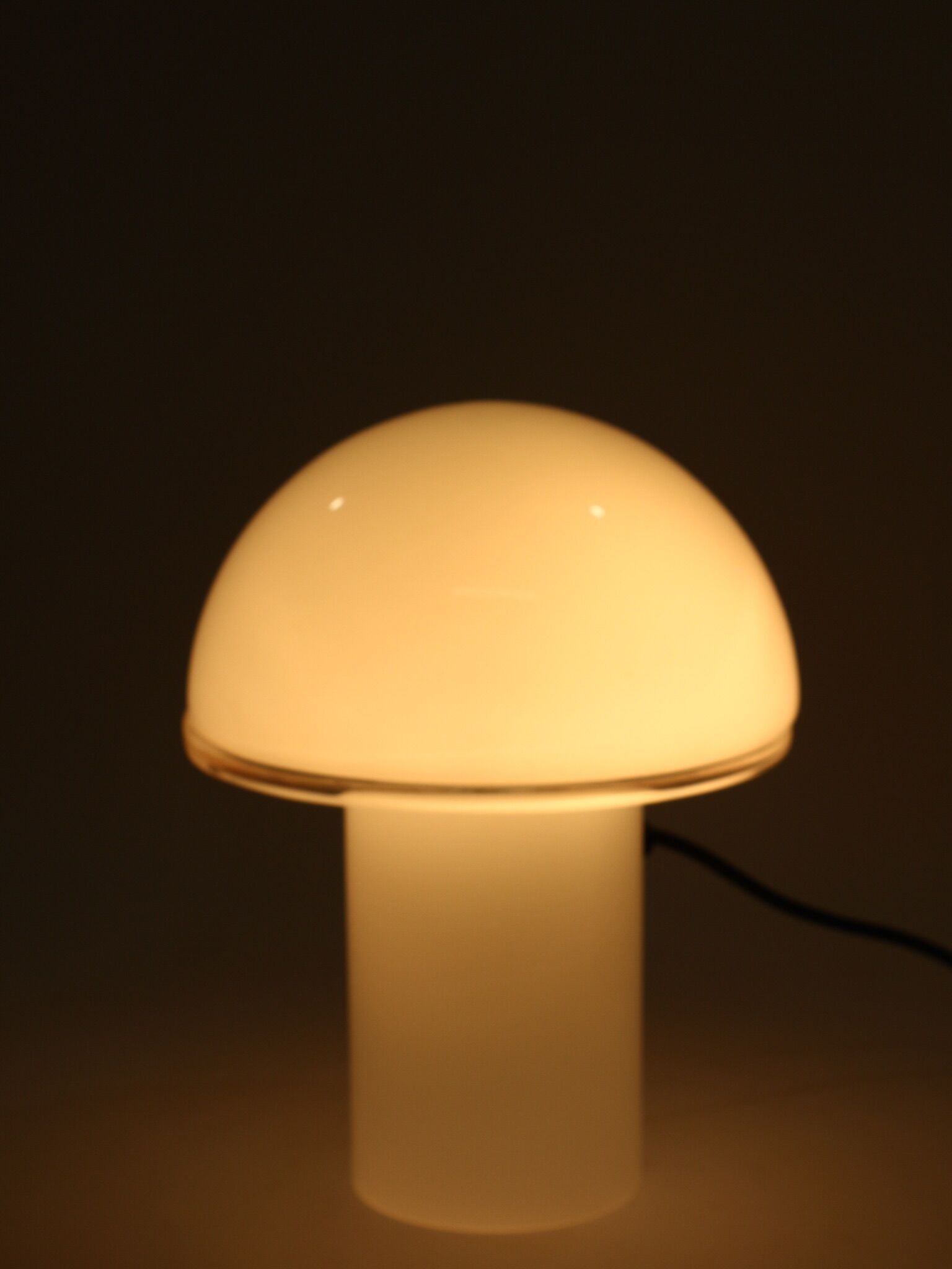 White glass table lamp, Onfale, Artemis by Vistosi, 70s production