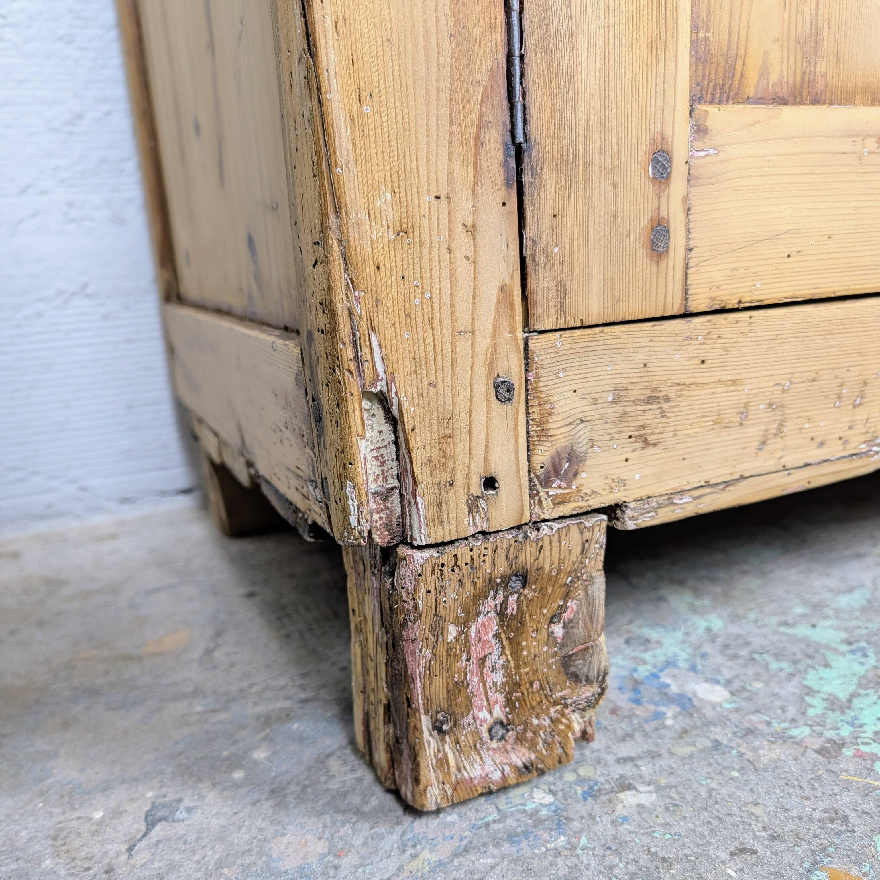 Small Parisian buffet