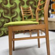 Lot 4 chaises scandinave 1960