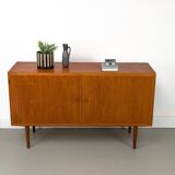 Enfilade danoise en teck par Carlo Jensen pour Hundevad & Co., 1960s