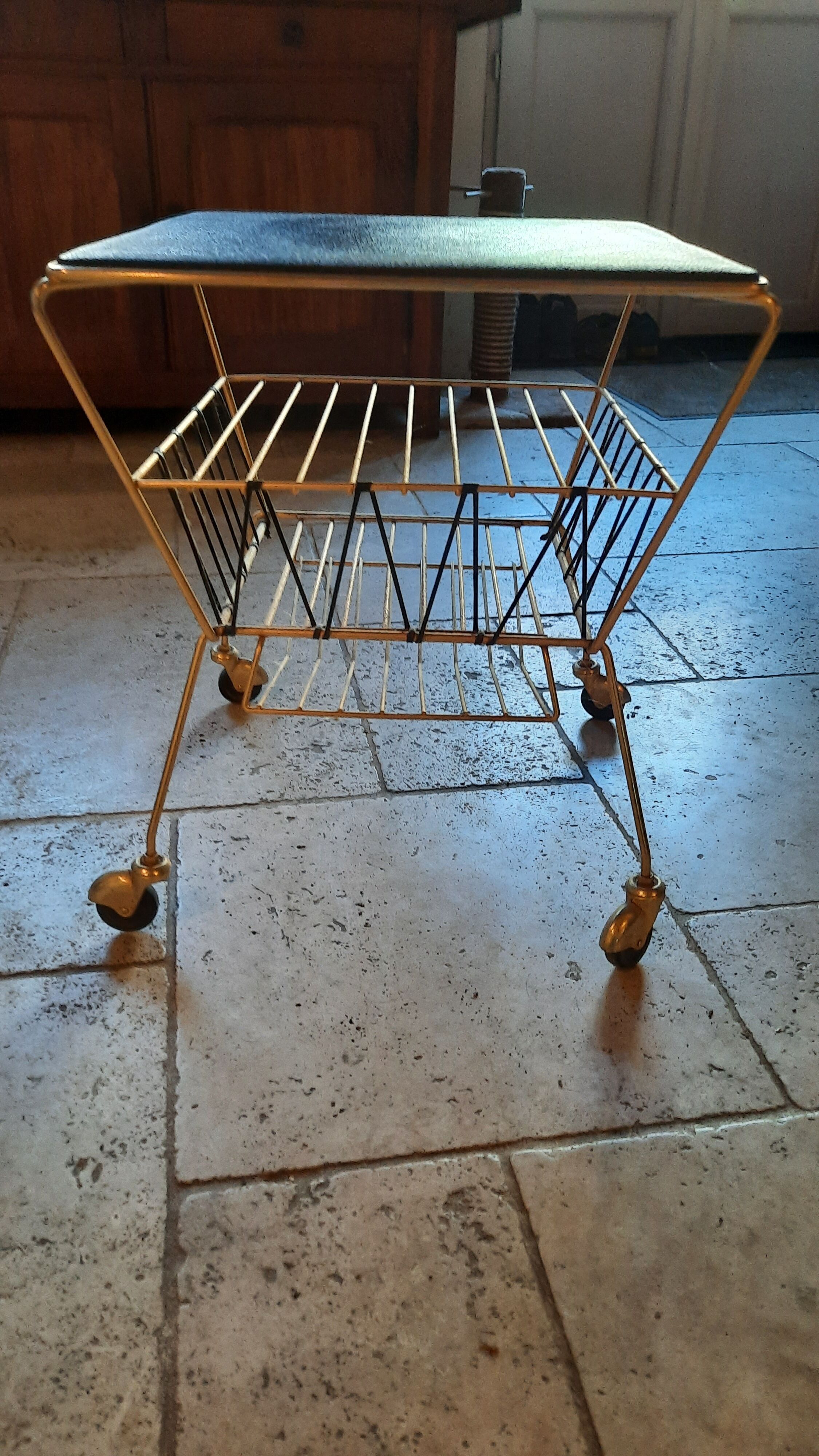 Service door review on wheels