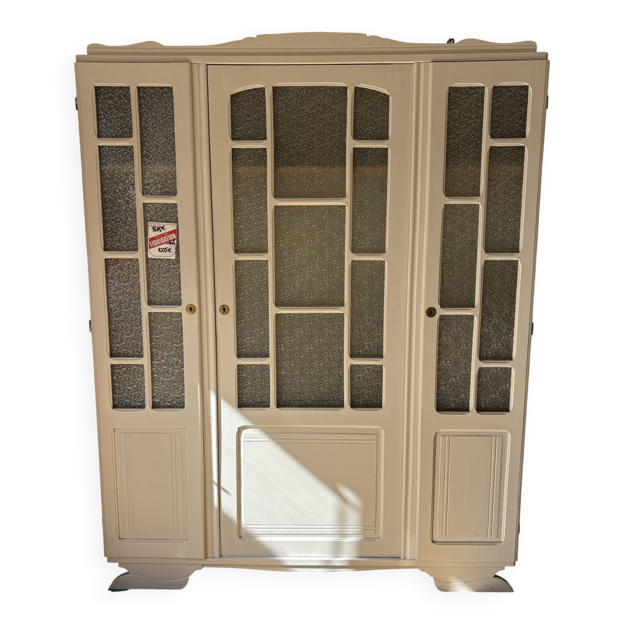 Glass-fronted Parisian wardrobe