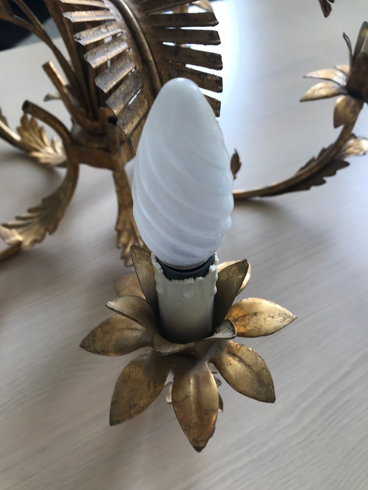 Palm leaf chandelier 1970