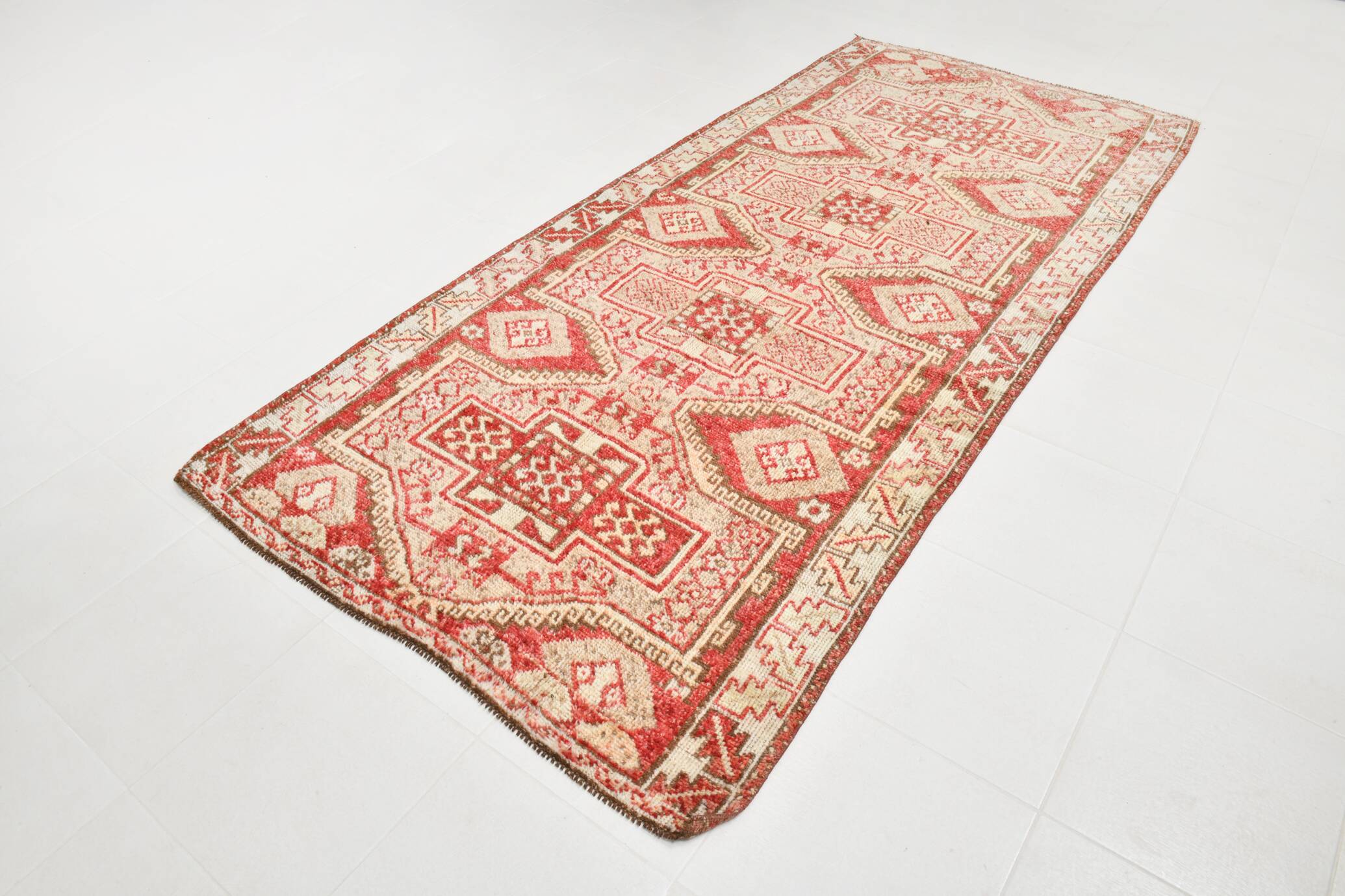 Tarecotta Red & Beige Long Wide Kilim Rug, Ethnic Patterned Rug, 141x309 Cm