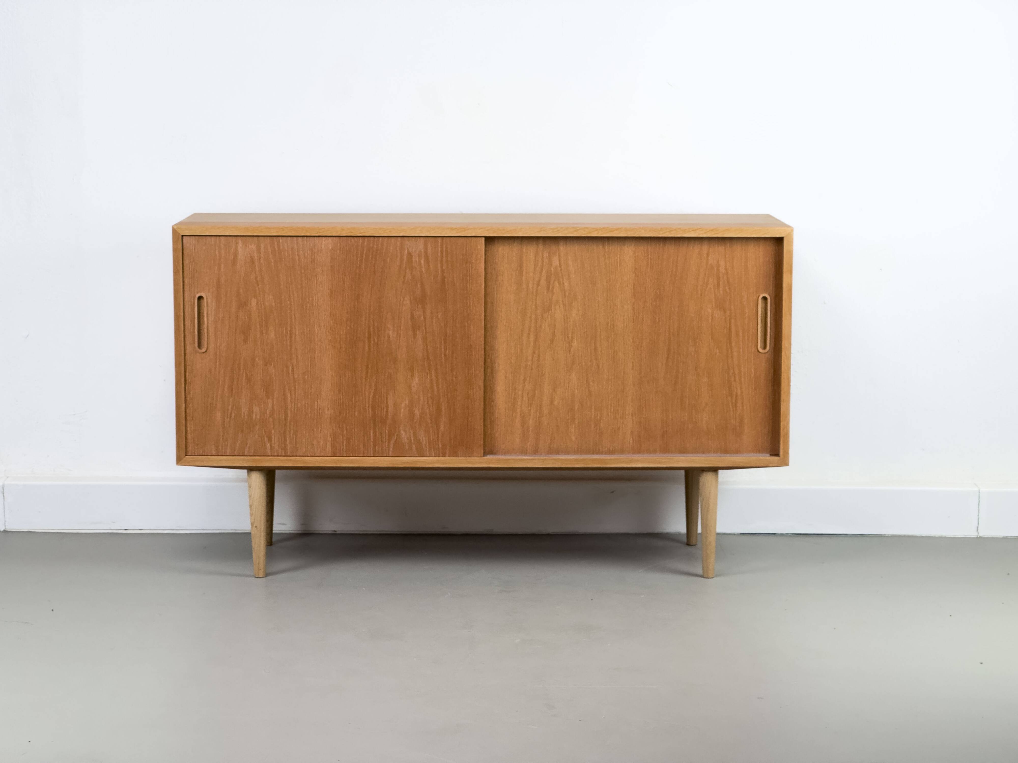 Danish Oak Sideboard by Carlo Jensen for Hundevad & Co., 1960s