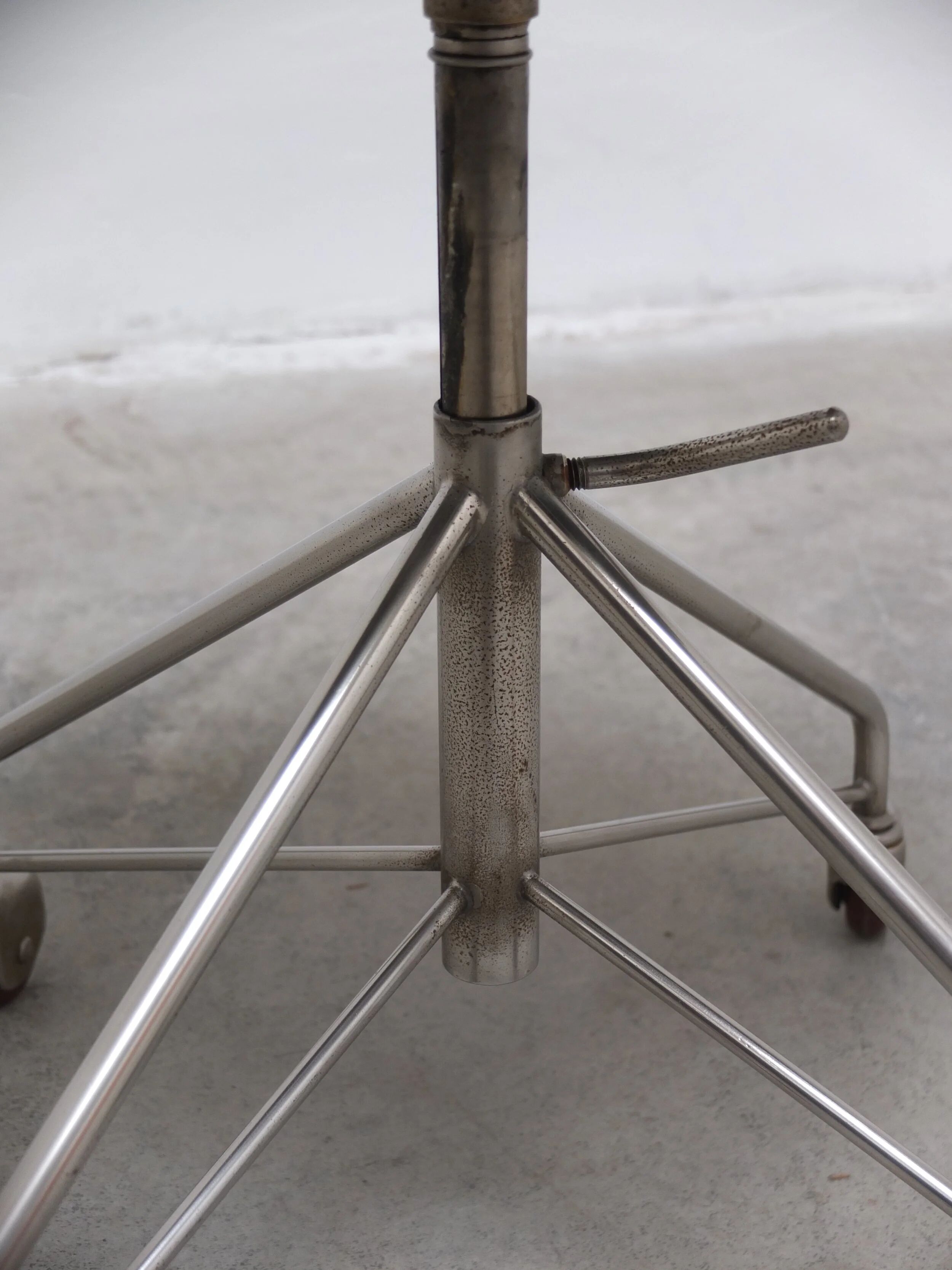 1st edition '3117' swivel desk chair by Arne Jacobsen for Fritz Hansen, 1955