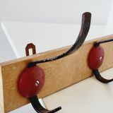 Industrial vintage coat rack 3 hooks in black and red metal