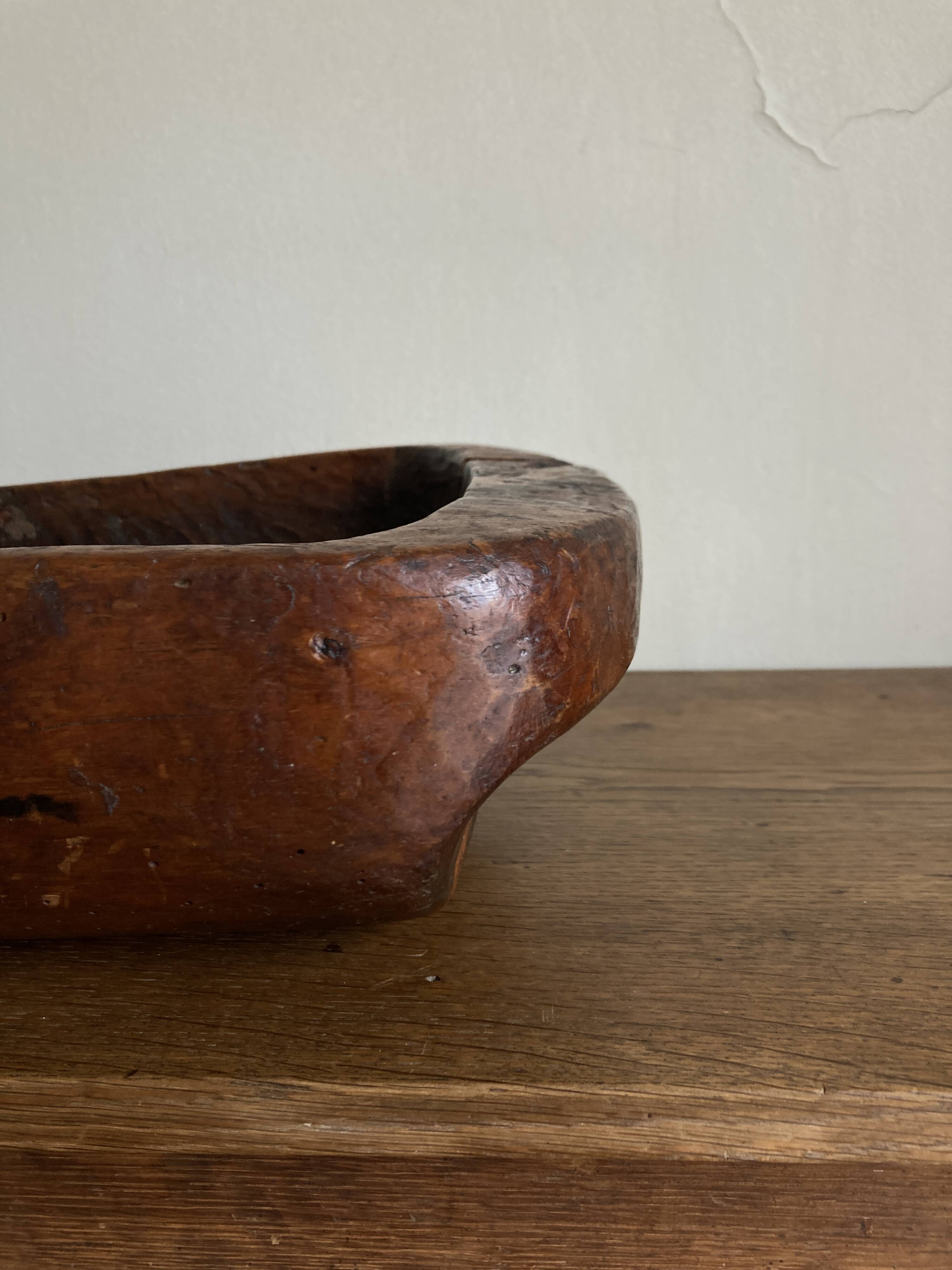 XXL monoxyl cup, mountain folk art with ears, 19th century