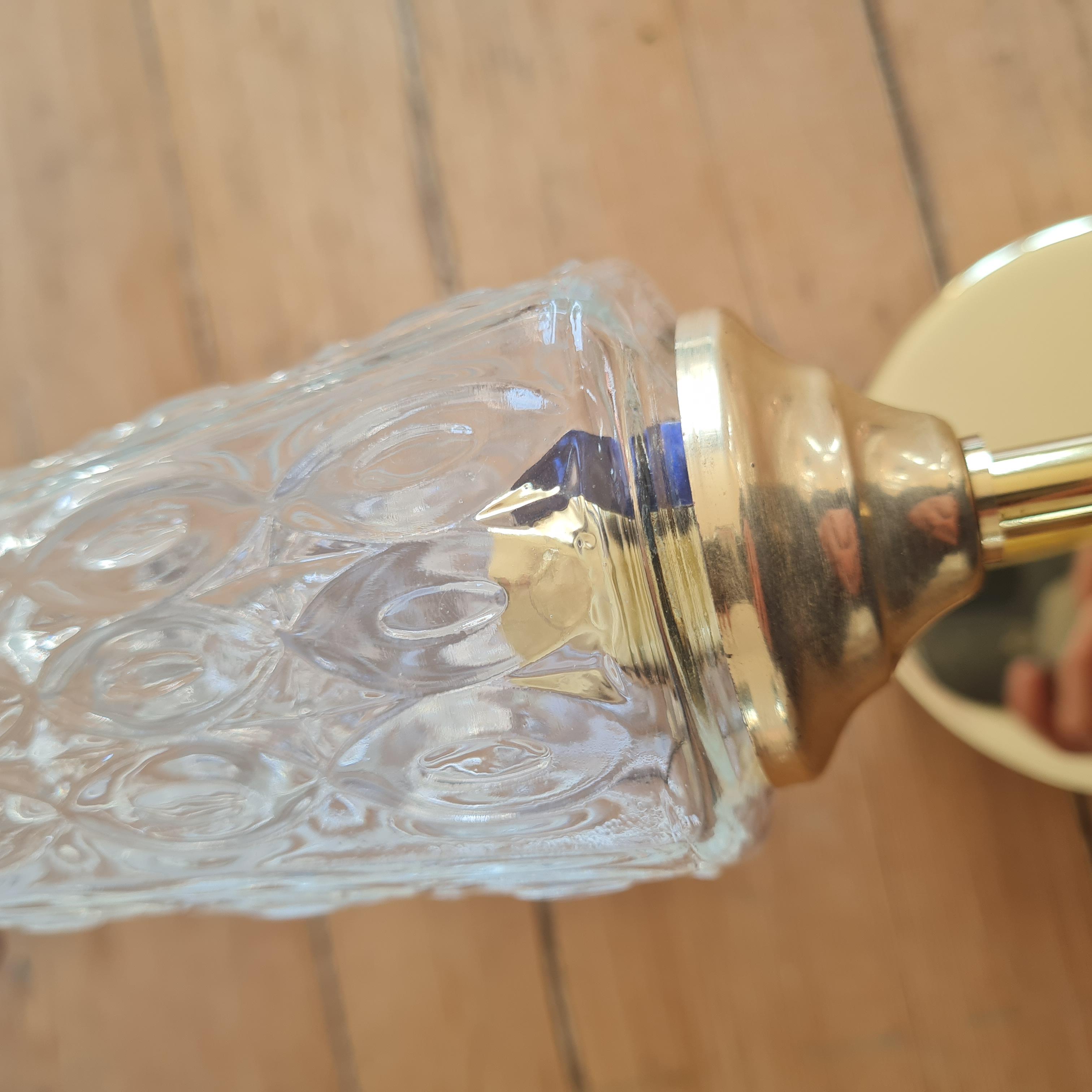 Vintage globe wall light in chiseled glass