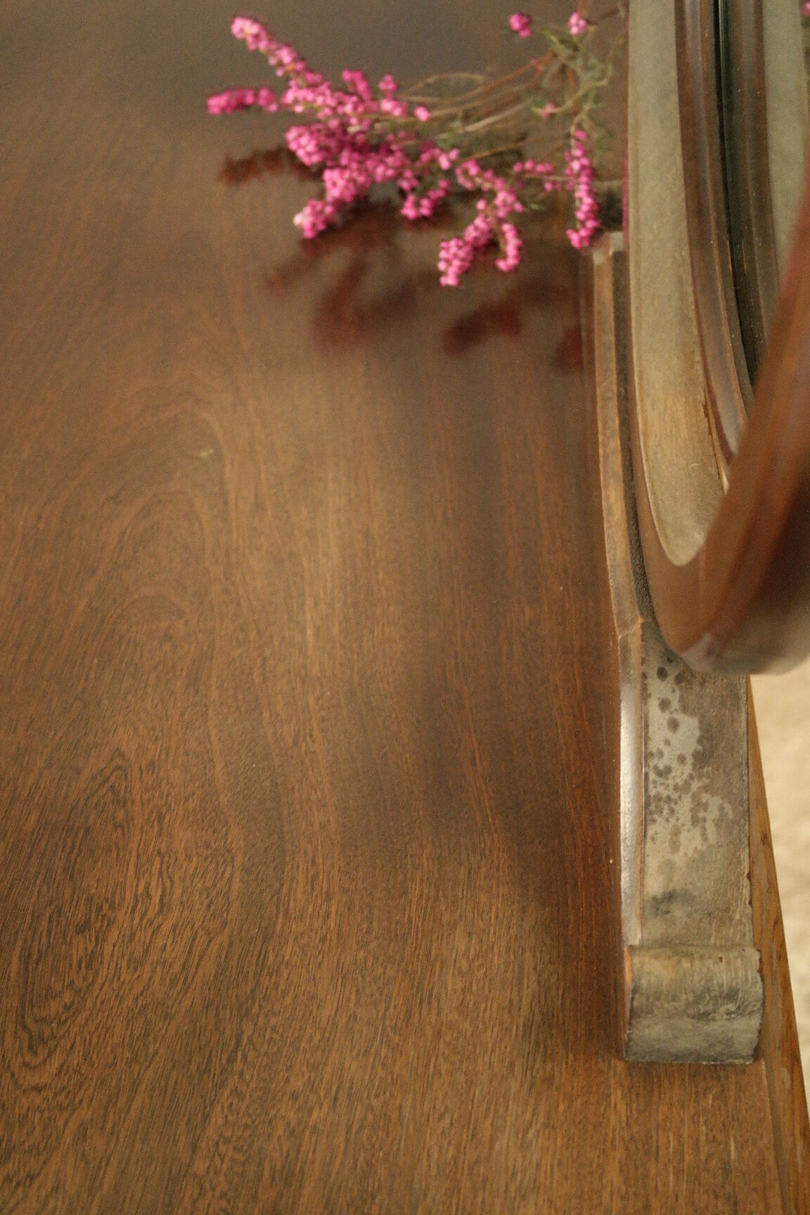 Art Deco style dressing table in mahogany gooseneck mirror