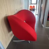 Canapé design "Victoria & Albert" de Ron Arad pour Moroso – Tissu Kvadrat